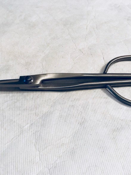 RYUGA TIJERAS FINAS INOX. 208MM